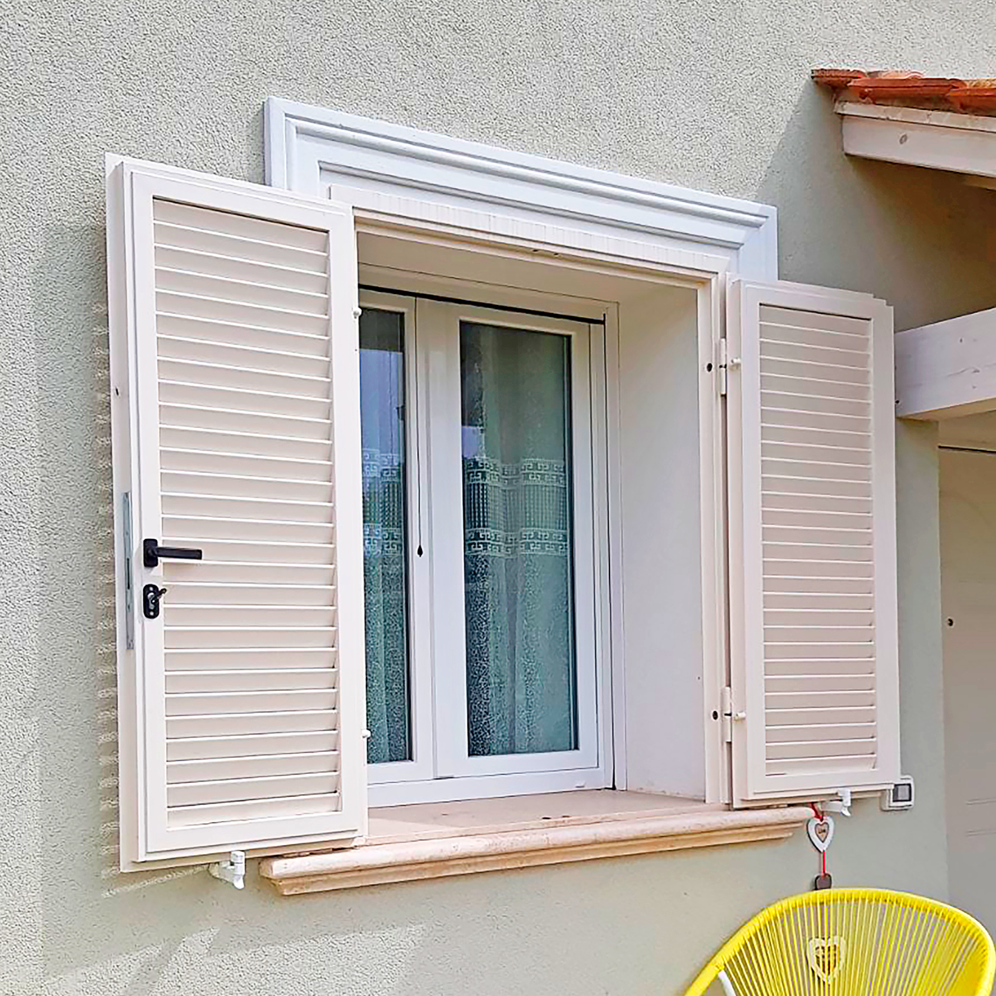 Prisma Serramenti - Persiane in legno, alluminio e PVC